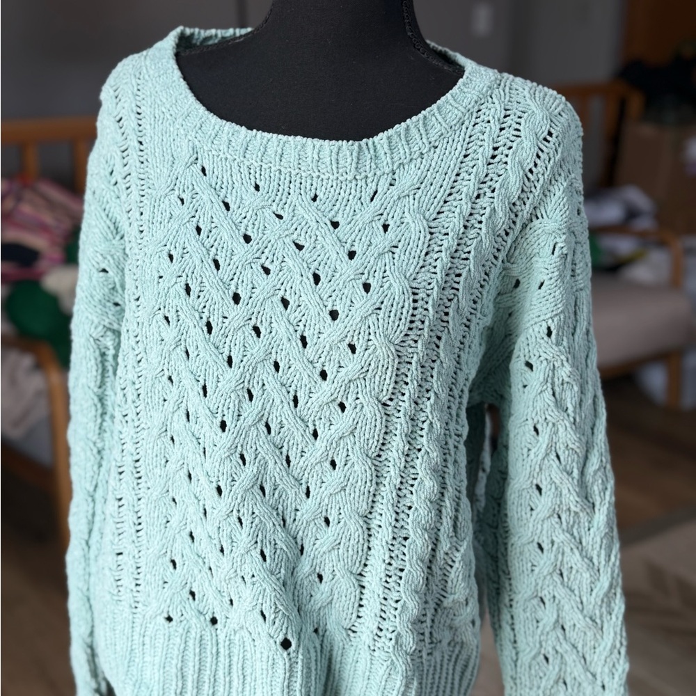 AERO HYGGE Mint green cable knit sweater NWT